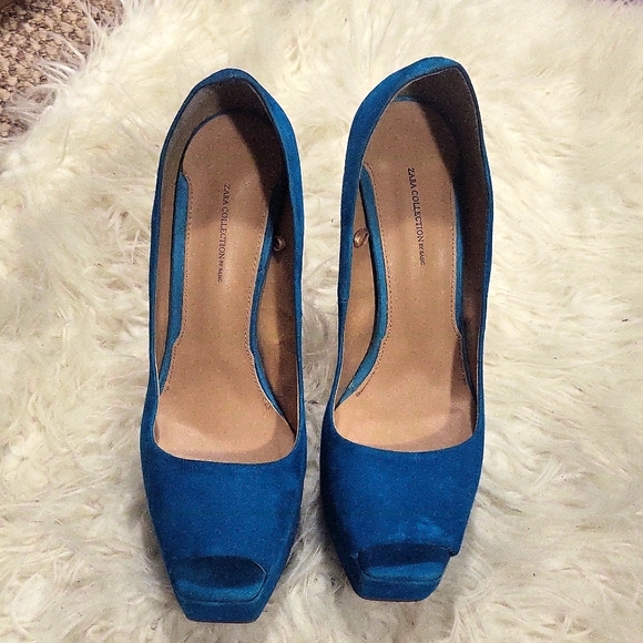 ZARA *** Turquoise/Blue Suede Zara platform heels. - Picture 2 of 10